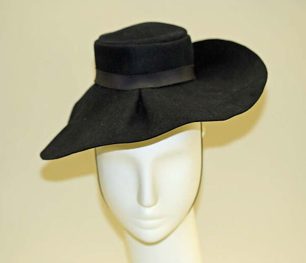 Hat, Lilly Daché (American (born France), Bègles 1898–1989 Louvecienne), wool, American 