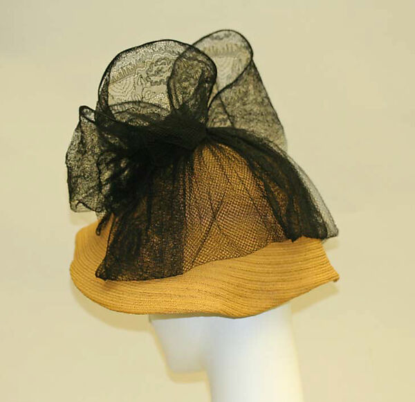 Mushroom hat, straw, silk, wire, French