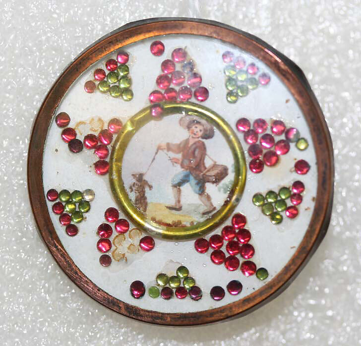 Button, ivory, mica, glass, French