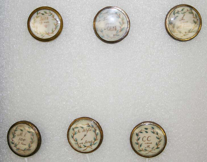Button, ivory, glass, French 