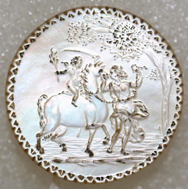 Button, mother-of-pearl, French