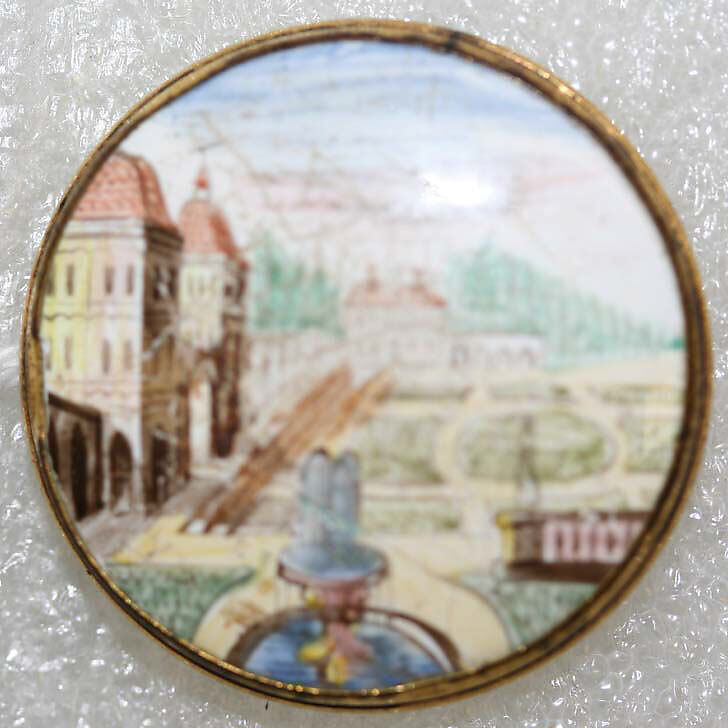 Button, enamel, ivory, British