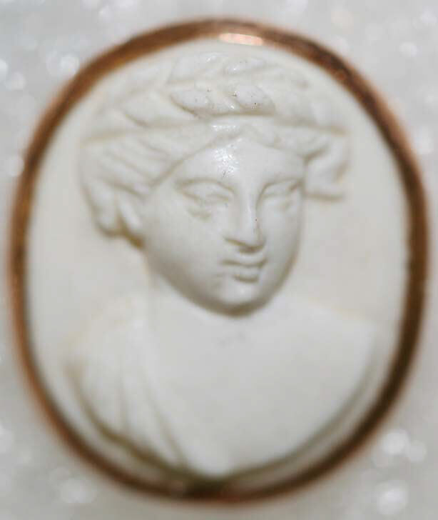 Button, metal, Italian