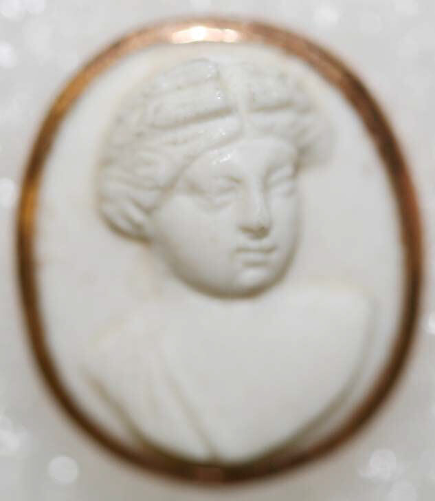 Button, metal, Italian