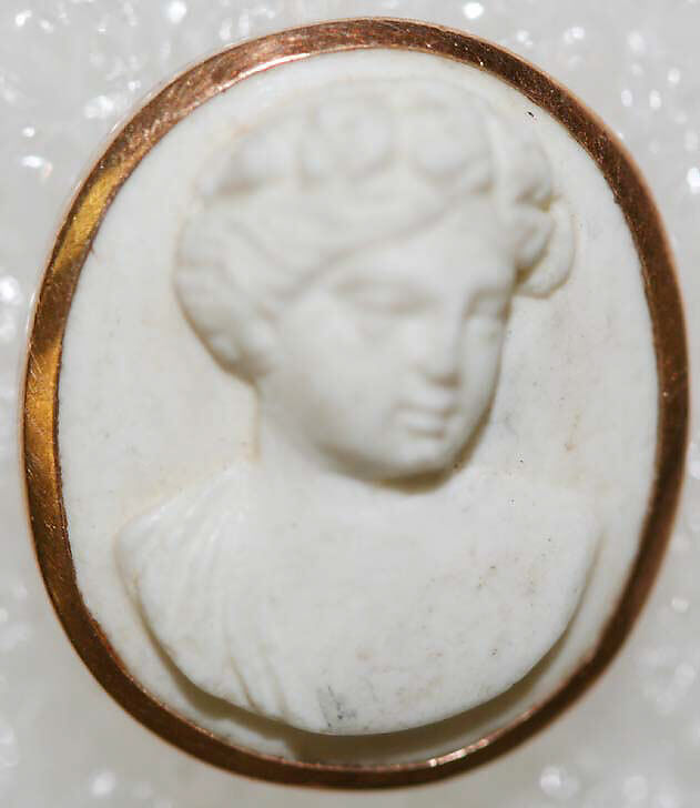 Button, metal, Italian