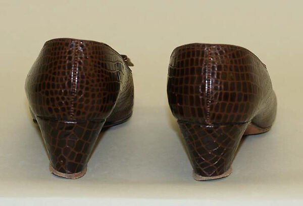 Pumps, crocodile skin, leather, American