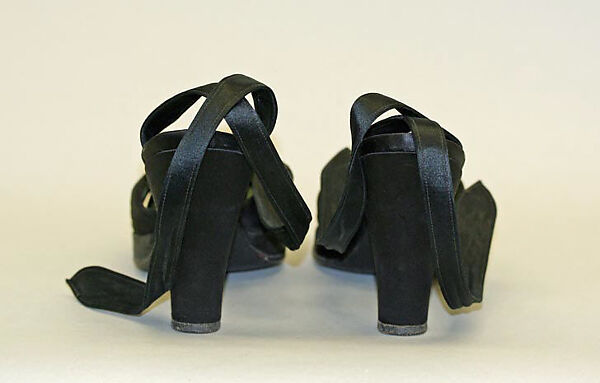 Evening sandals, [no medium available], American
