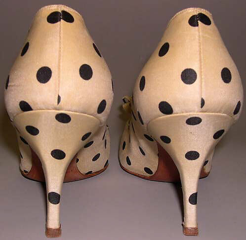 Accessory set, (a, b) Roger Vivier (French, 1913–1998), silk, leather, French