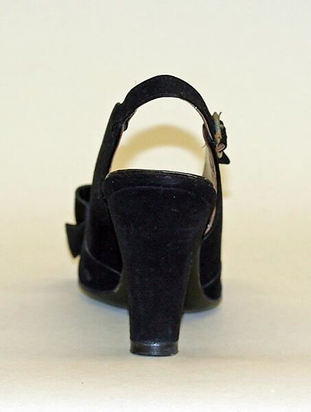 Pumps, Newton Elkin Shoe Co., leather, American