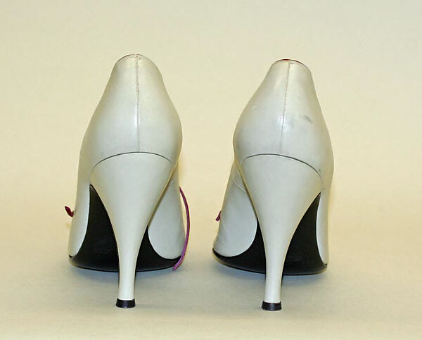 Pumps, leather, Italian