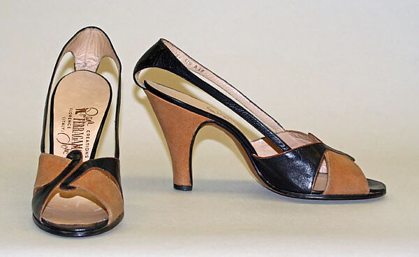 Pumps, Rosina Schiavone Ferragamo, leather, wood, metal, Italian 