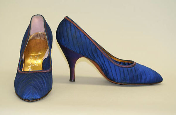 Pumps, Mr. David Evins (American, born England, 1909–1992), silk, leather, wood, American 