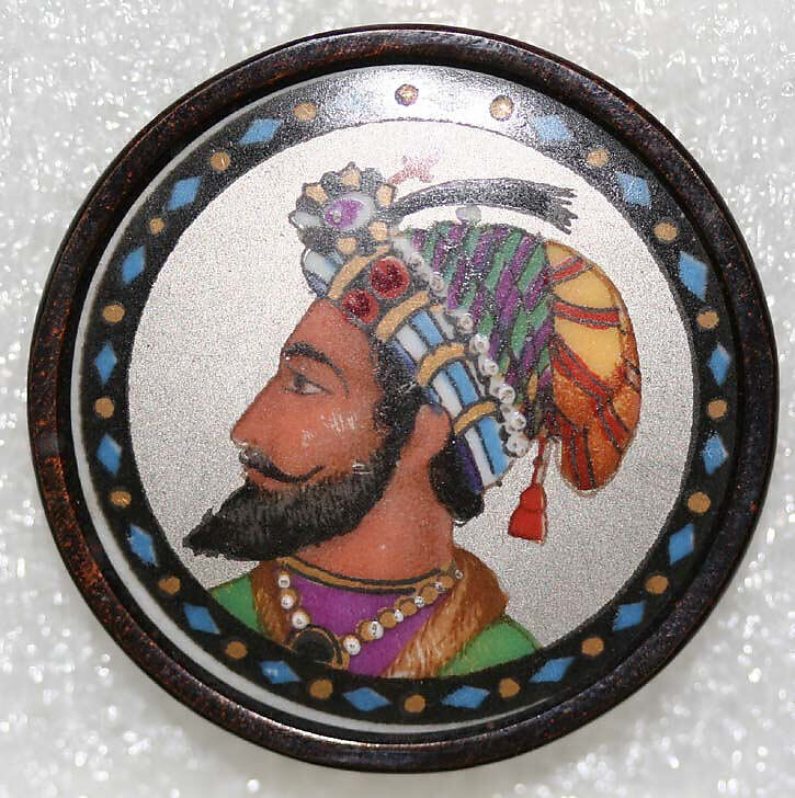 Button, porcelain, metal, European