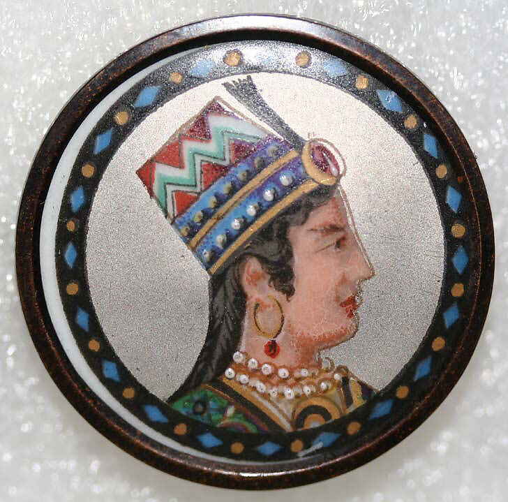Button, porcelain, metal, European