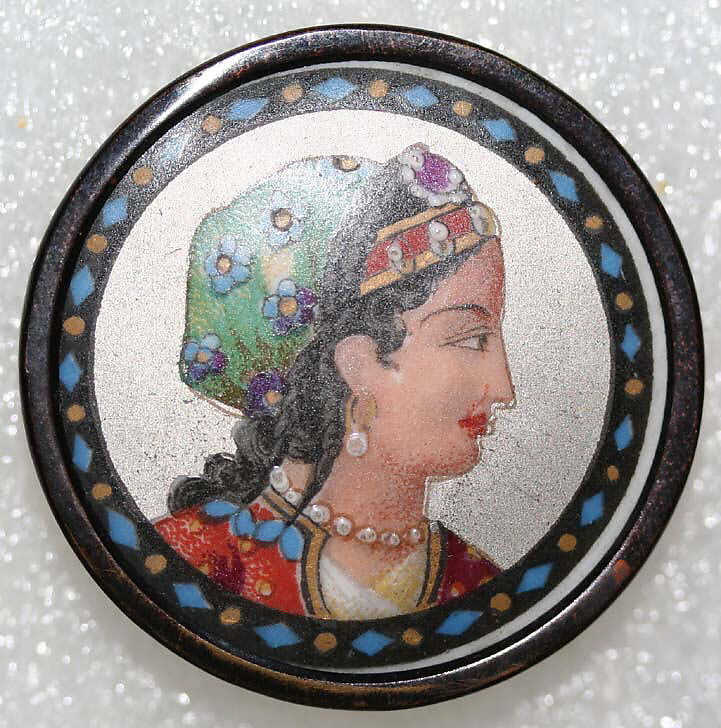 Button, porcelain, metal, European
