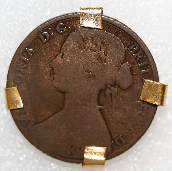 Button, metal, British