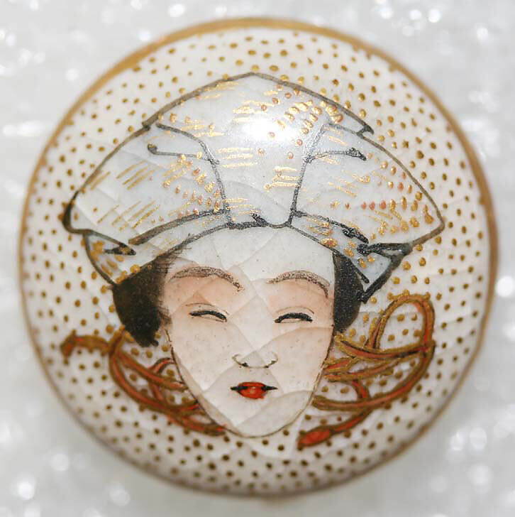 Button, metal, Japanese