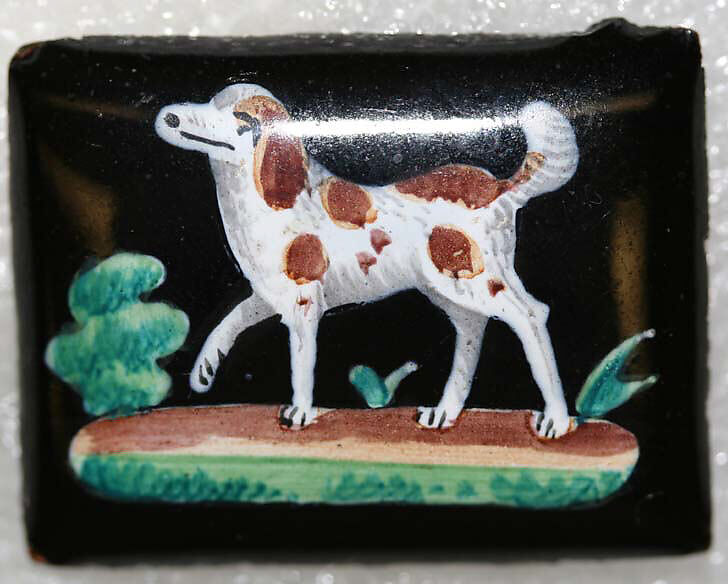 Button, enamel, French
