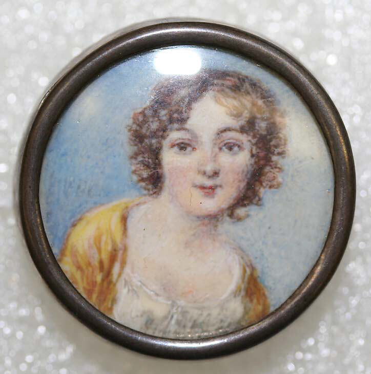 Button, metal, ivory, Italian