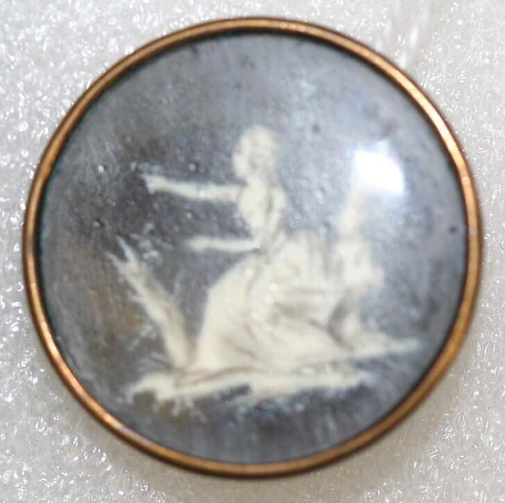 Button, ivory, glass, French