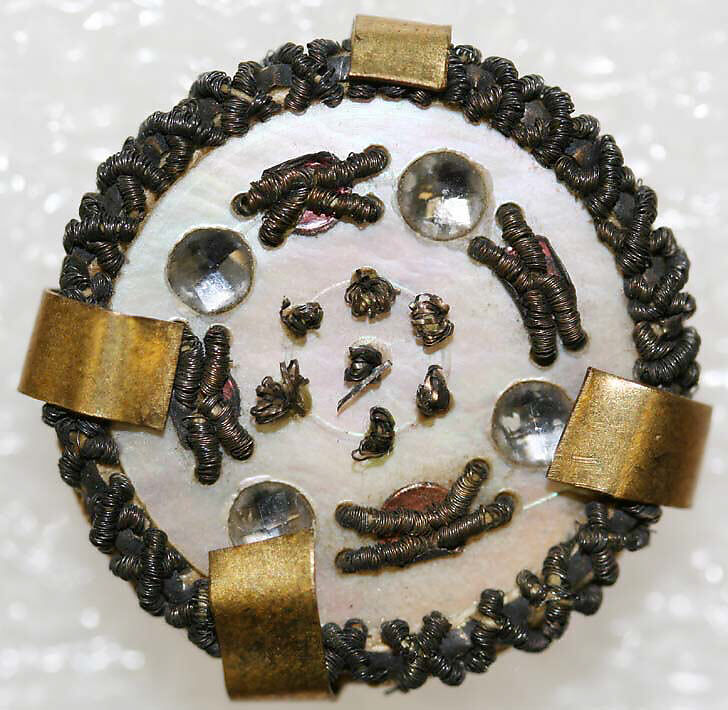 Button, passementerie, French