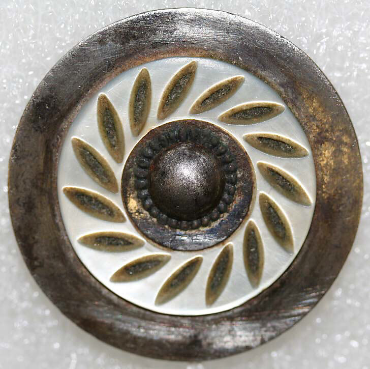 Button, [no medium available], French