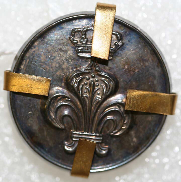 Button, wood, bone, French