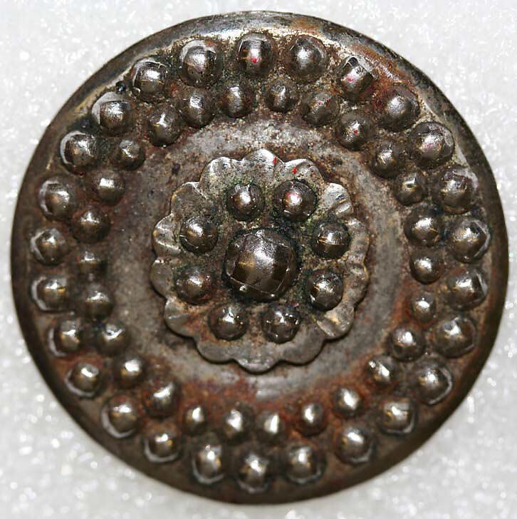 Button, metal, French