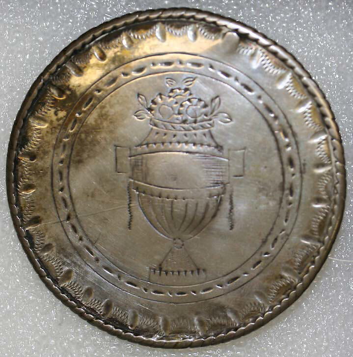 Button, metal, European