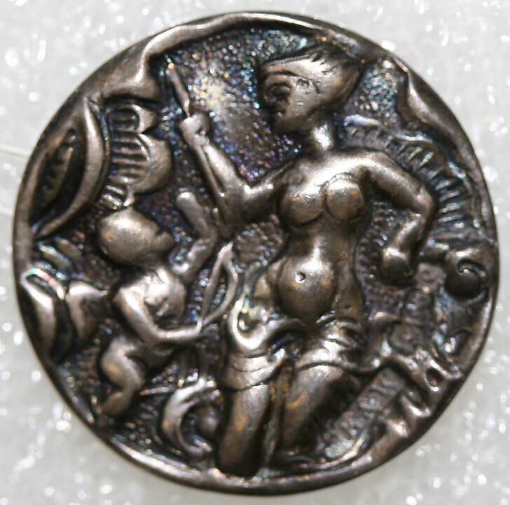 Button, metal, European