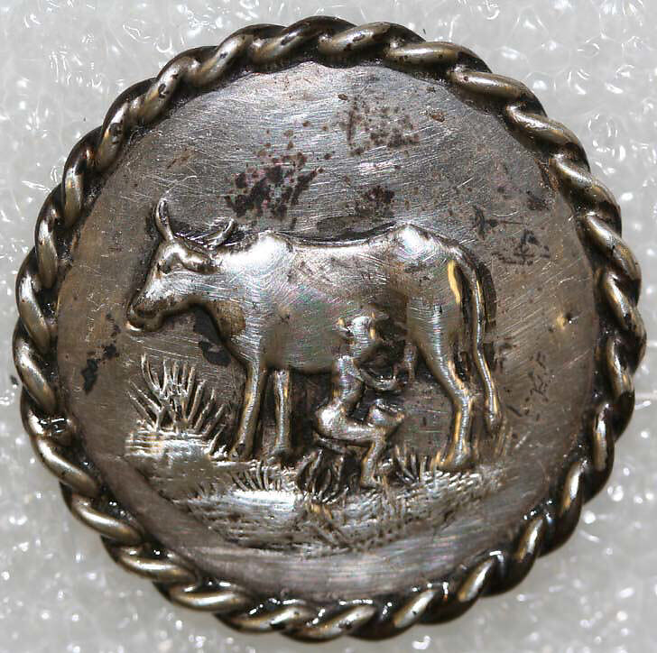 Button, metal, European