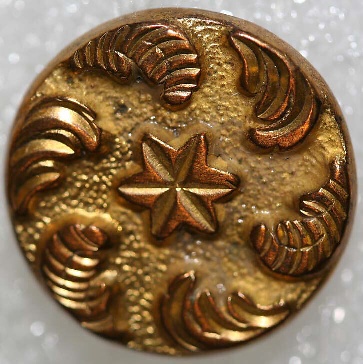 Button, metal, American or European