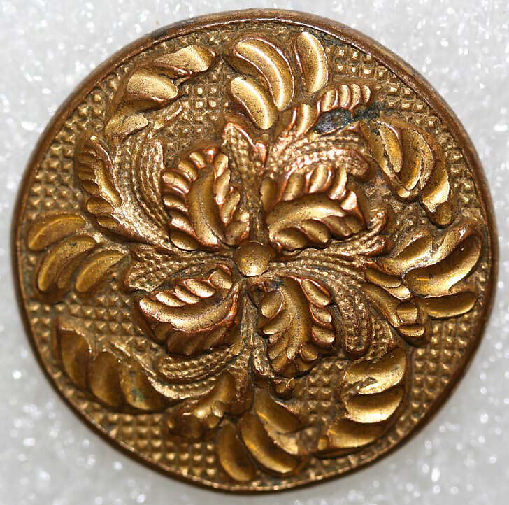 Button, metal, American or European