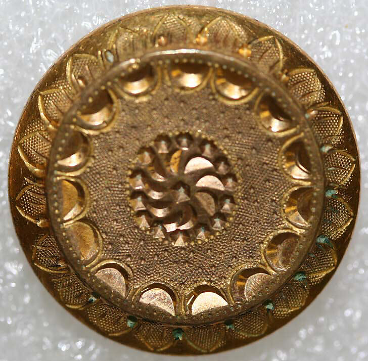 Button, metal, American or European