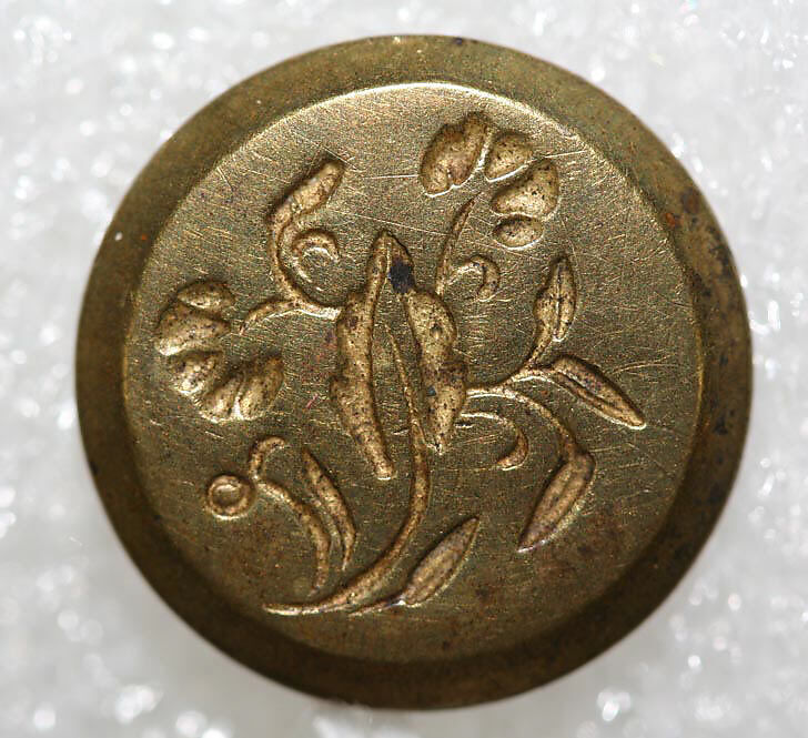 Button, metal, American or European