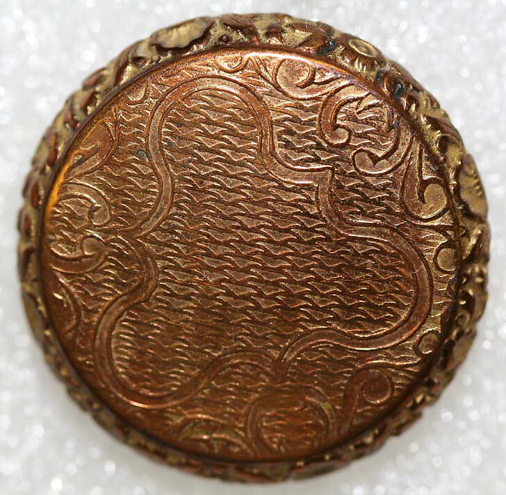 Button, metal, American or European