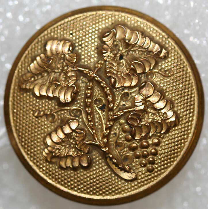 Button, metal, American or European