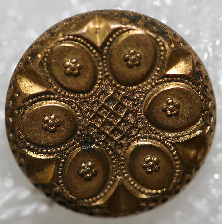 Button, metal, American or European