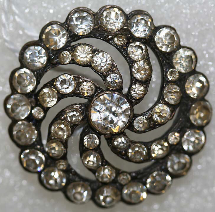 Button, metal, paste, French