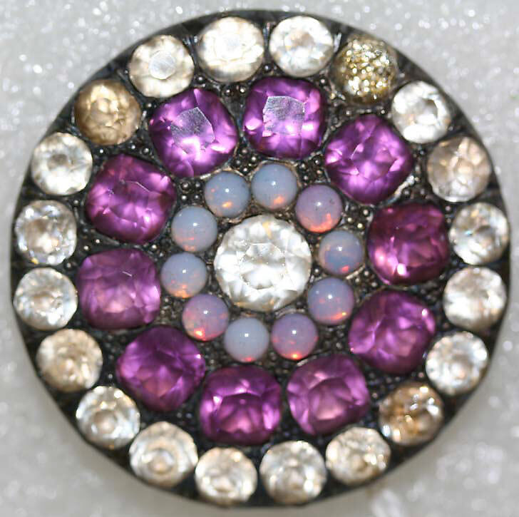 Button, metal, paste, French