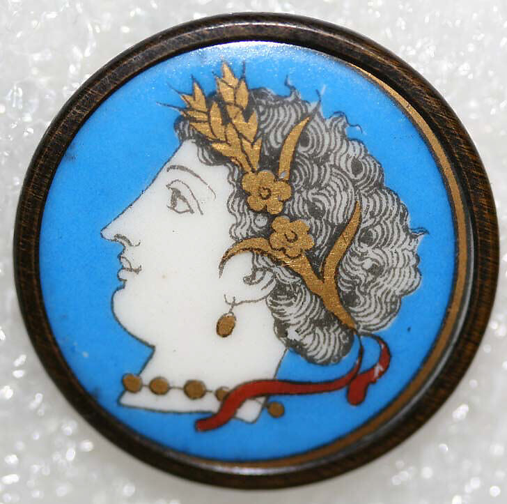 Button, porcelain, French