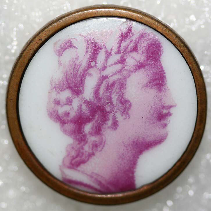 Button, porcelain, French