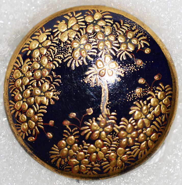 Button, porcelain, Japanese