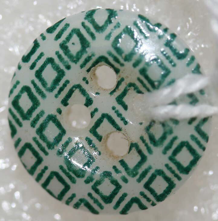 Button, china, British