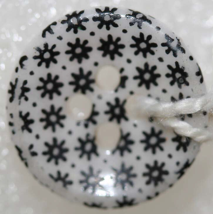 Button, china, British