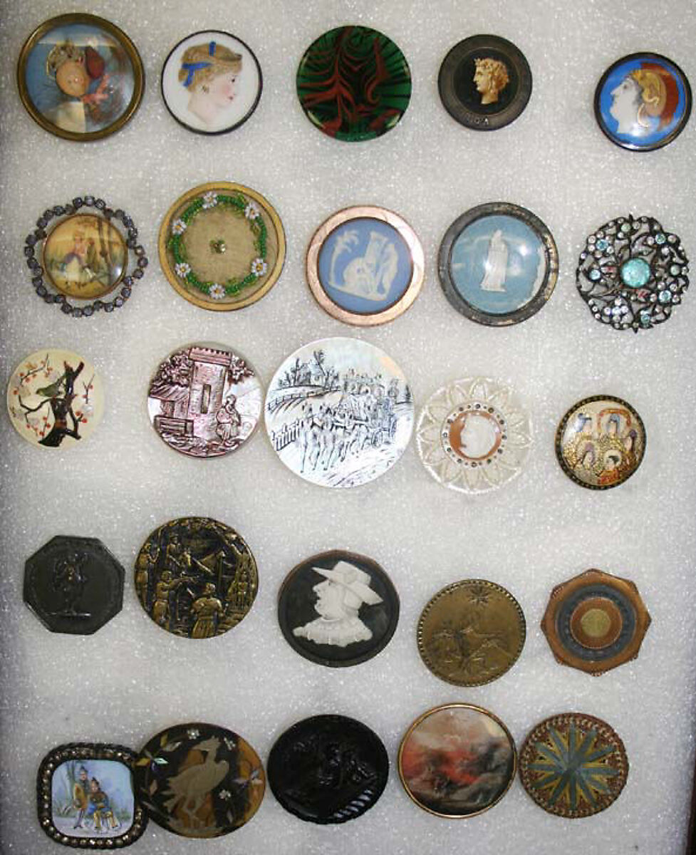 Button, [no medium available], American or European 