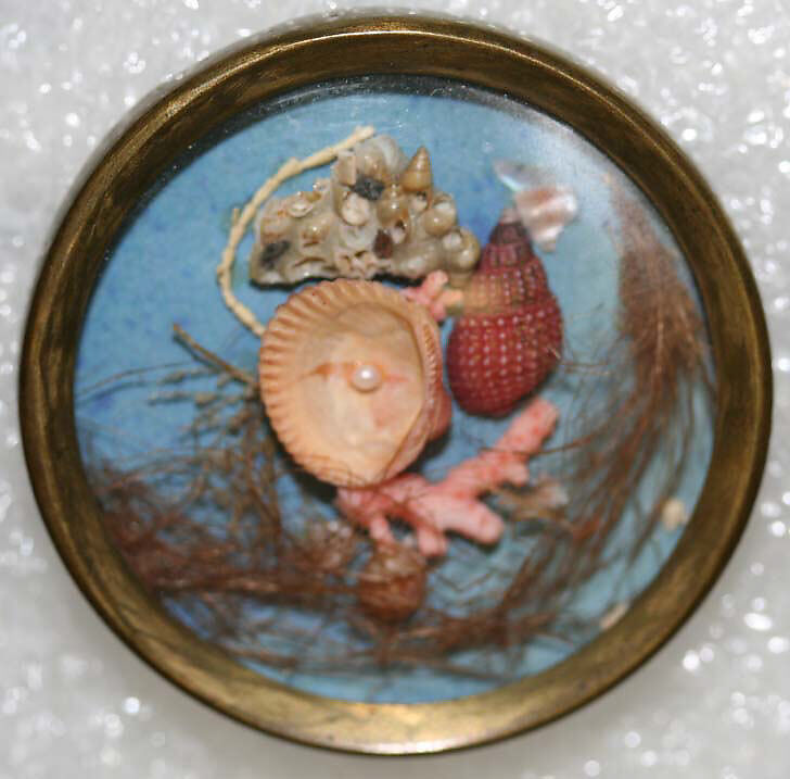 Button, [no medium available], American or European