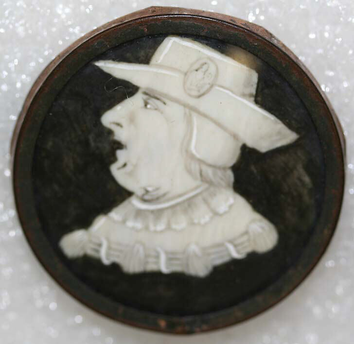 Button, [no medium available], American or European