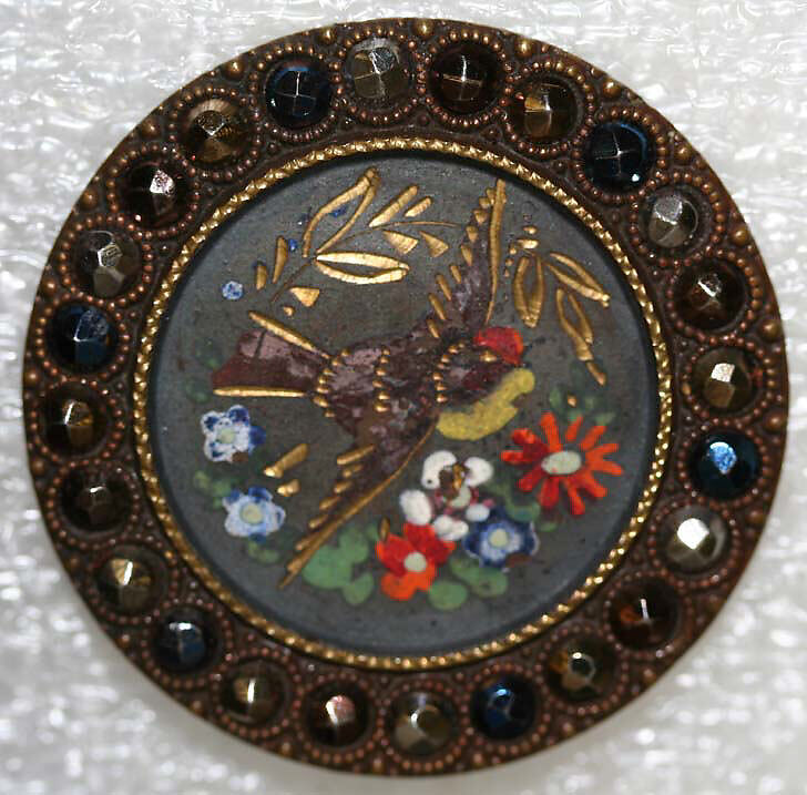 Button, [no medium available], American or European