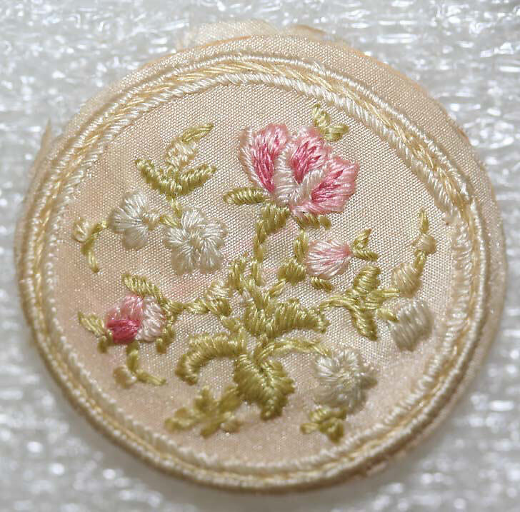 Button, [no medium available], American or European